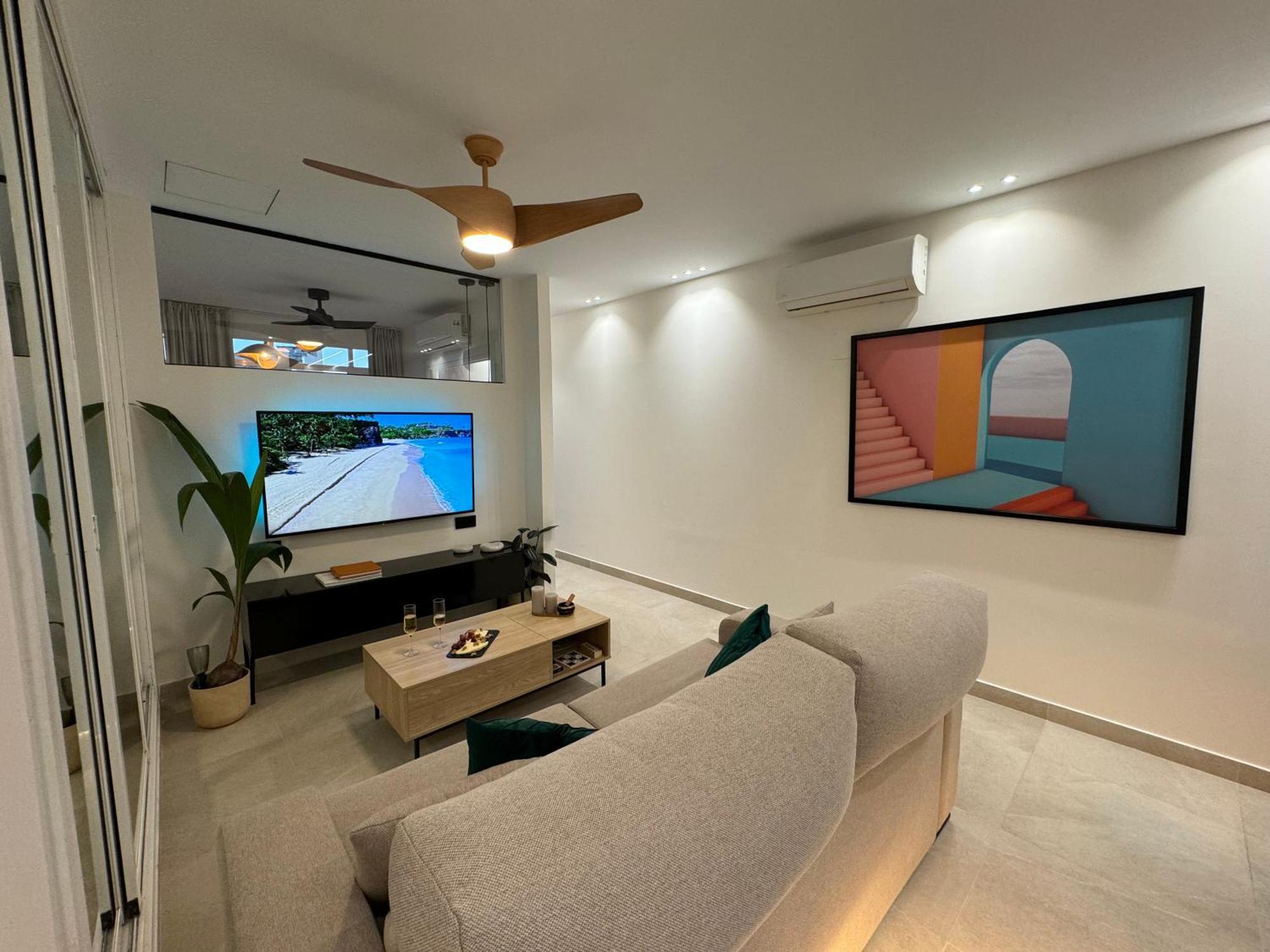 Zelun Suite Torremolinos Center Экстерьер фото