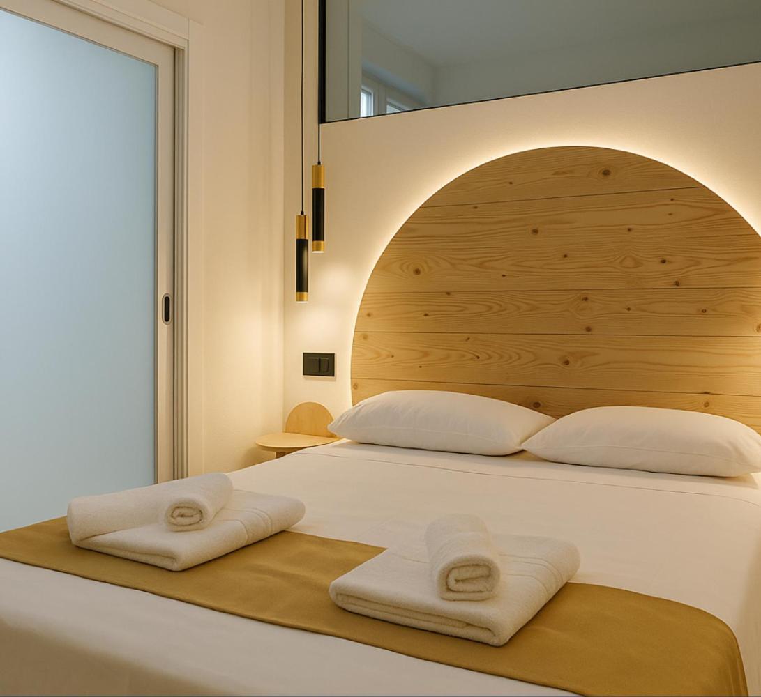 Zelun Suite Torremolinos Center Экстерьер фото
